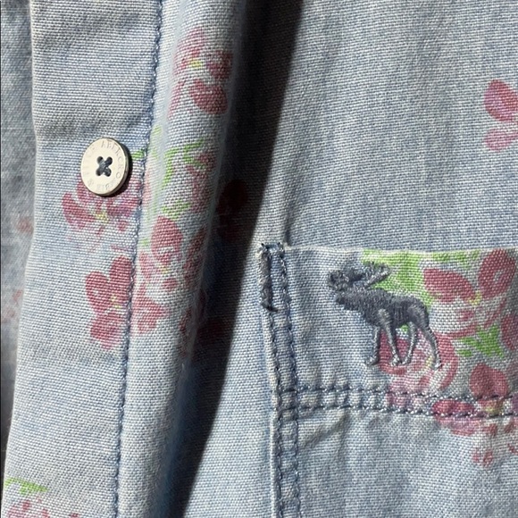 Abercrombie and Fitch Floral Long Sleeve Top - Picture 4 of 8